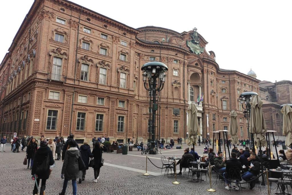 Domus Nova - Una Finestra Sui Tetti Torino Exterior foto