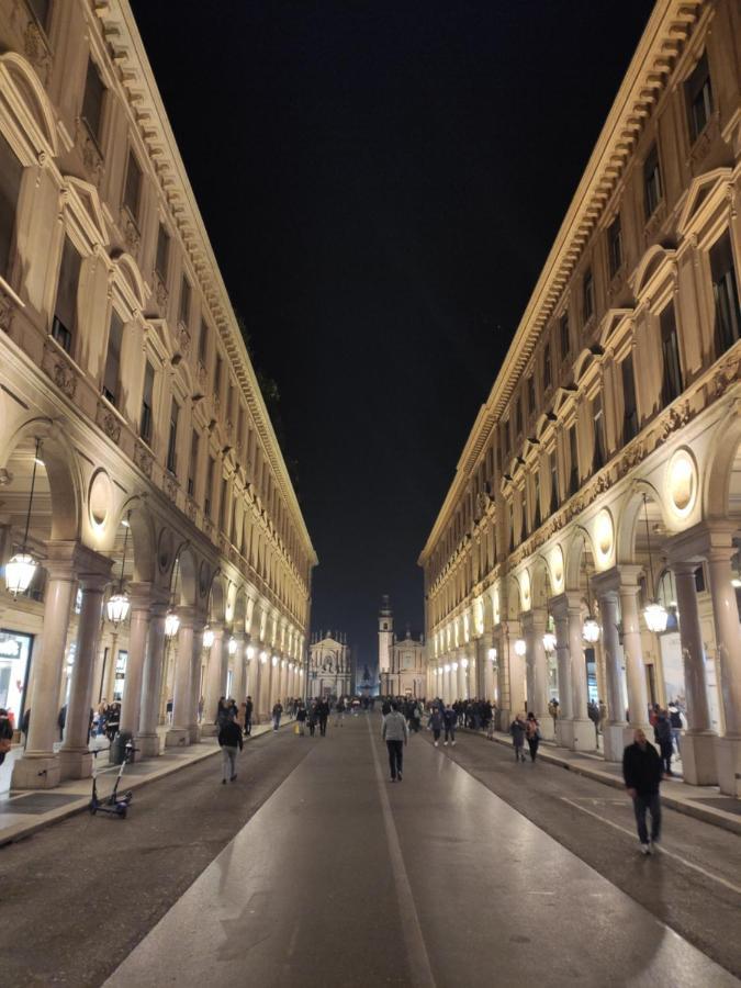 Domus Nova - Una Finestra Sui Tetti Torino Exterior foto