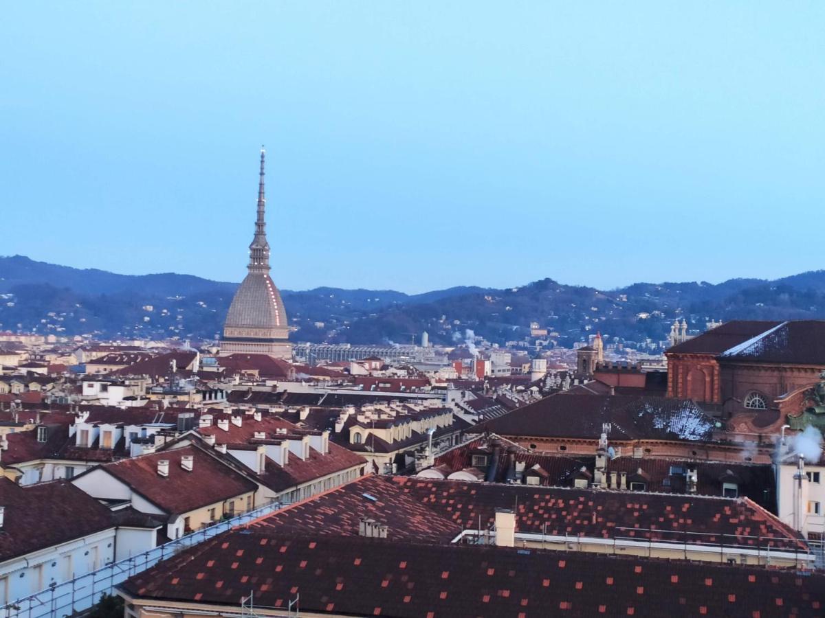 Domus Nova - Una Finestra Sui Tetti Torino Exterior foto