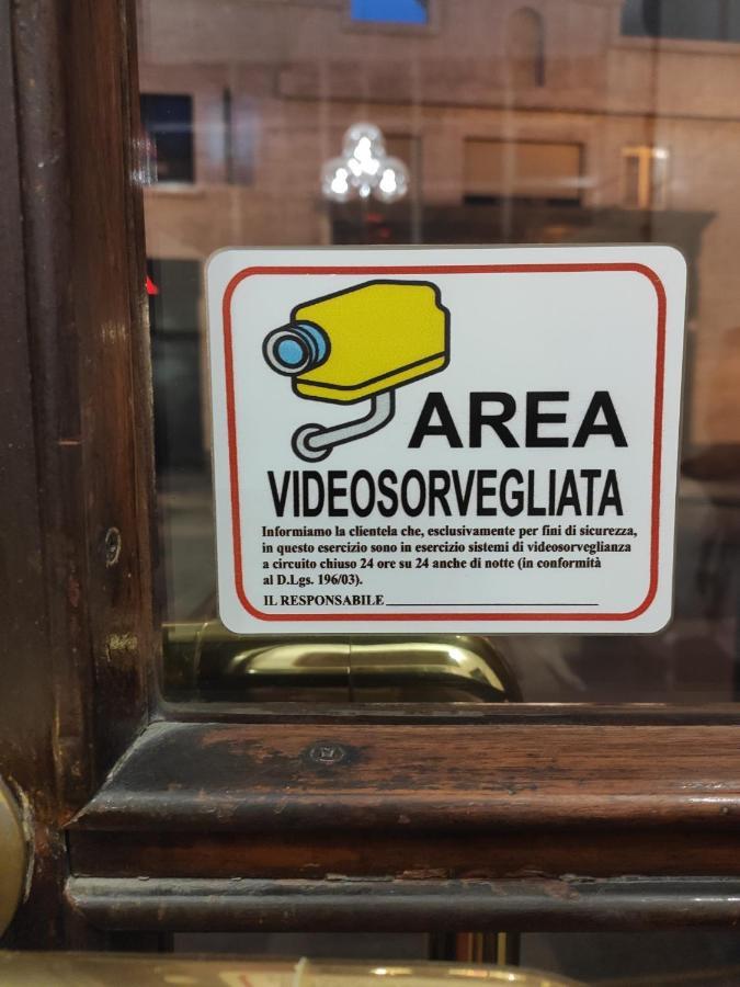 Domus Nova - Una Finestra Sui Tetti Torino Exterior foto